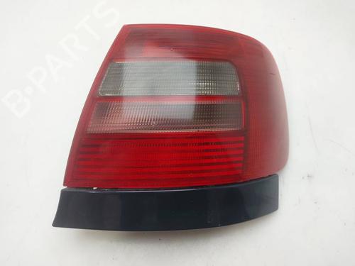 Fanale posteriore destro Fanale posteriore destro 39637412 39637412