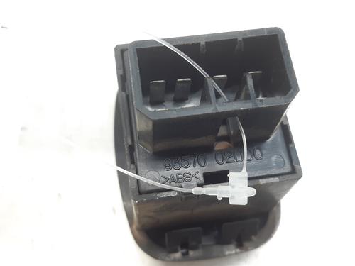 Left front window switch HYUNDAI ATOS (MX) 1.0 i | BP12409745I27 