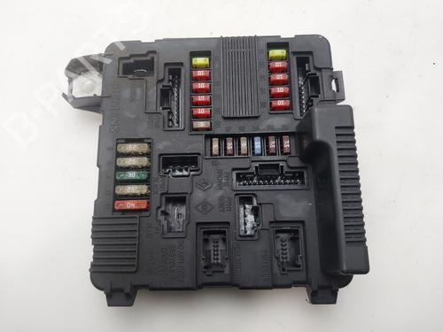 Used Fuse box Fuse box RENAULT MEGANE II Estate (KM0/1_) 1.5 dCi (KM02, KM13) (101 hp) 33011391 33011391
