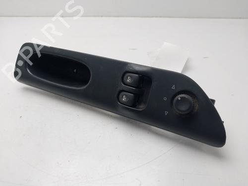 Left front window switch RENAULT LAGUNA I (B56_, 556_) 1.9 dTi | BP32288836I27