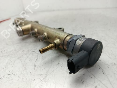 Injection rail KIA SORENTO I (JC)  | BP29983873M98