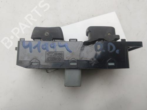 Right front window switch KIA CARENS III MPV (UN) 2.0 CRDi 140 | BP36569249I26 - Image 2