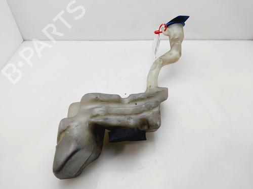 Used Windscreen washer tank VW NEW BEETLE (9C1, 1C1) 1.6 (102 hp) 32501887