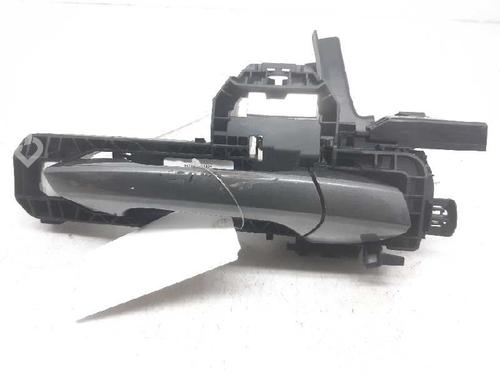 Used Front right exterior door handle MERCEDES-BENZ A-CLASS (W176) A 180 (176.042) (122 hp) 8610839