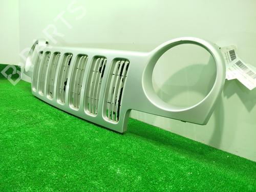 Grill JEEP CHEROKEE (KJ) 2.5 CRD 4x4 | BP29927510C40