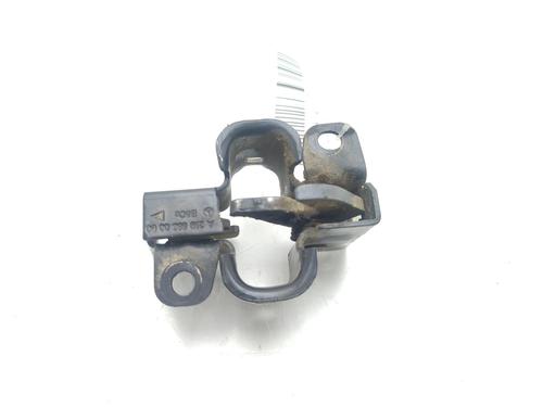 Used Hood lock MERCEDES-BENZ M-CLASS (W164) ML 320 CDI 4-matic (164.122) (224 hp) 22896900