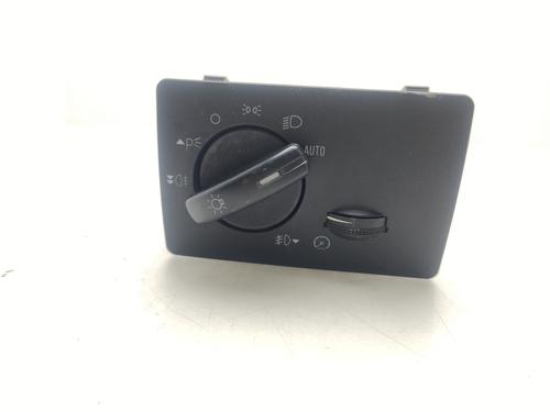 Used Headlight switch FORD KUGA I [2008-2012]  27269786