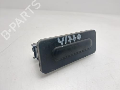 Used Tailgate handle Tailgate handle PEUGEOT 308 II (LB_, LP_, LW_, LH_, L3_) [2013-2021] 34697237 34697237