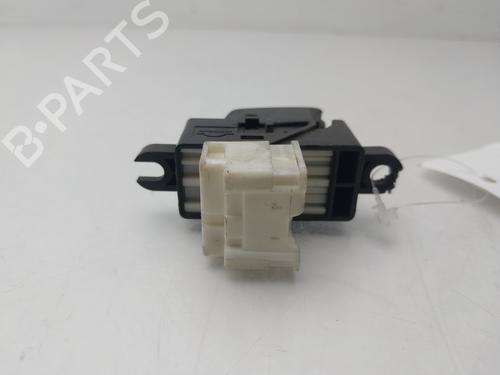Interrupteur de vitre arrière gauche NISSAN X-TRAIL I (T30) | BP30873988I29