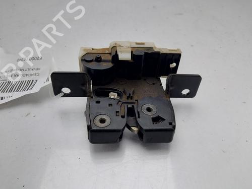 Used Tailgate lock RENAULT MEGANE II (BM0/1_, CM0/1_) 1.6 16V (BM0C, CM0C) (113 hp) 31060389