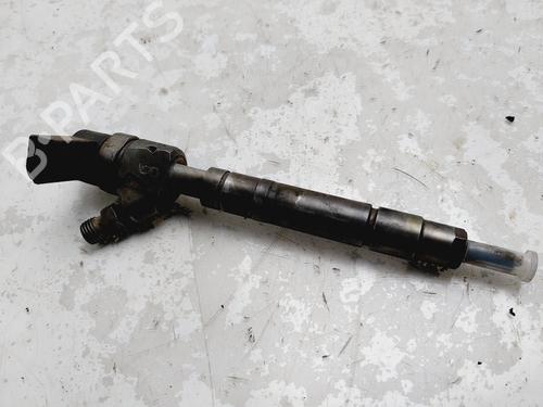 Used Injector MERCEDES-BENZ M-CLASS (W163) ML 400 CDI (163.128) (250 hp) 19745661
