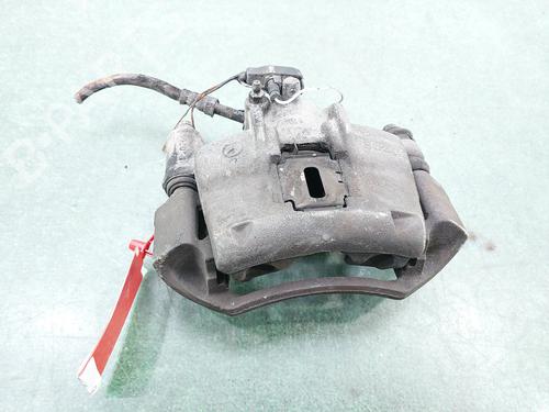 Used Right front brake caliper MERCEDES-BENZ VITO Van (W638) 108 CDI 2.2 (638.094) (82 hp) 18032300