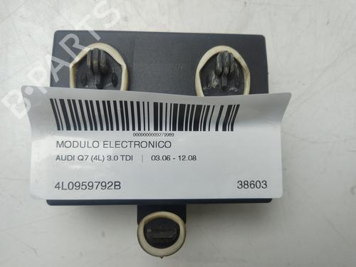 Used Electronic module AUDI Q7 (4LB) 3.0 TDI quattro (233 hp) 27971452