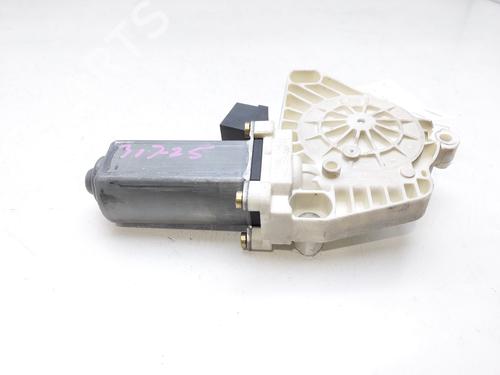 Right front window motor MERCEDES-BENZ A-CLASS (W169) A 160 (169.031, 169.331) | BP13895301E20 
