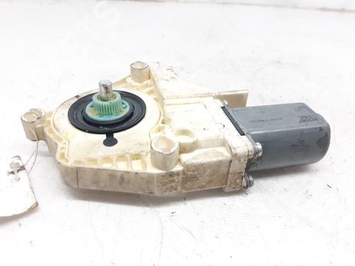 Used Right rear window motor LAND ROVER DISCOVERY III (L319) 2.7 TD 4x4 (190 hp) 6986207