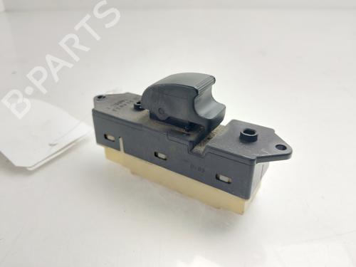 right-rear-window-switch-mitsubishi-grandis-na_w-2003-2004-2005-2006-2007-2008-2009-2010-2011-34271817 main image