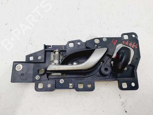 Used Front left interior door handle HONDA CIVIC VIII Hatchback (FN, FK) 2.2 CTDi (FK3) (140 hp) 29394198