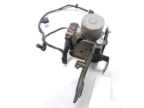 Used ABS pump VW POLO V (6R1, 6C1) 1.4 TDI (75 hp) 8263100