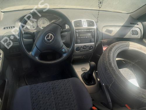 Høyre foran utvendig håndtak MAZDA 323 F VI Hatchback (BJ) 1.6 (BJ10M) | BP27318360C129 