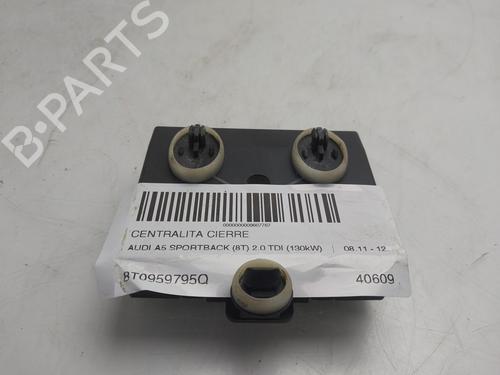 Used Comfort control module Comfort control module AUDI A5 Sportback (8TA) 2.0 TDI (177 hp) 33928741 33928741