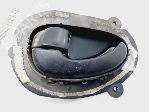 Used Front left interior door handle PEUGEOT 406 (8B) 2.0 HDI 110 (109 hp) 29267205