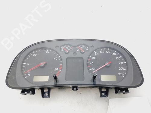 Used Instrument cluster VW GOLF IV (1J1) [1997-2008]  22543078
