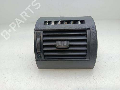 Grille d'aération VW FOX Hatchback (5Z1, 5Z3, 5Z4) 1.2 (55 hp) 31932604