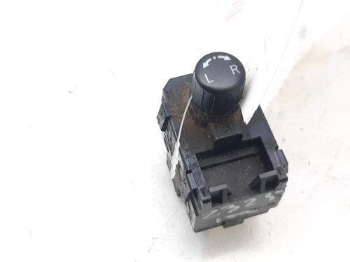 Used Mirror switch NISSAN X-TRAIL II (T31) 2.0 dCi 4x4 (150 hp) 12402209