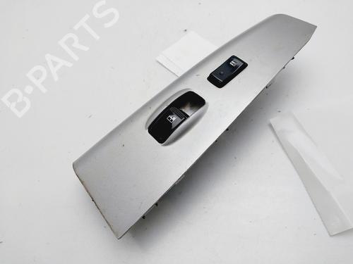 Right front window switch KIA SPORTAGE II (JE_, KM_) 2.0 CRDi 4WD | BP18344871I26 