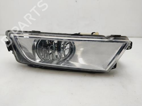 Used Right front fog light SKODA OCTAVIA III Combi (5E5, 5E6) [2012-2020]  26004609