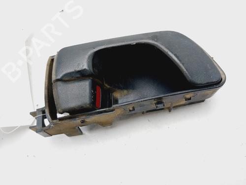 Used Front left interior door handle MITSUBISHI PAJERO III (V7_W, V6_W) 3.2 Di-D (V68W) (160 hp) 18299888