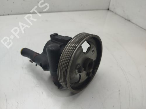 Used Steering pump RENAULT MEGANE I Classic (LA0/1_) 1.6 16V (LA00, LA04, LA0B, LA11, LA16, LA19, LA1J, LA1K,... (107 hp) 32032568