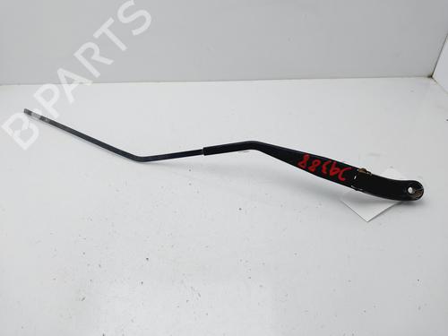 Used Front windshield wiper arm FIAT FIORINO Box Body/MPV (225_) 1.3 D Multijet (225BXD1A, 225BXB1A, 225BXB11) (75 hp) 29270083