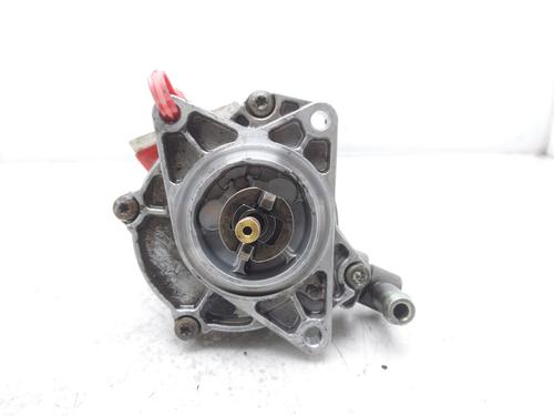 Used Vacuum pump AUDI A6 C5 (4B2) 2.5 TDI quattro (180 hp) 17070237