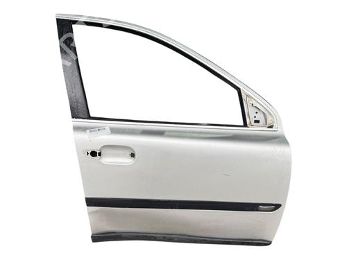 right-front-door-volvo-xc90-i-275-2002-2003-2004-2005-2006-2007-2008-2009-2010-2011-2012-2013-2014-2015-32871953 main image