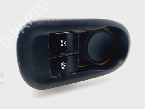 Used Left front window switch RENAULT KANGOO / GRAND KANGOO II (KW0/1_) [2008-2026]  31914692