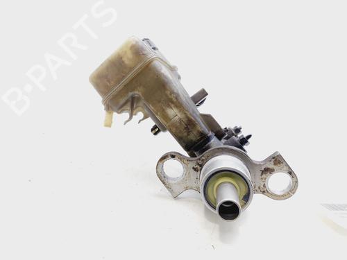 Used Brake master cylinder OPEL VECTRA C (Z02) [2002-2009]  24500483
