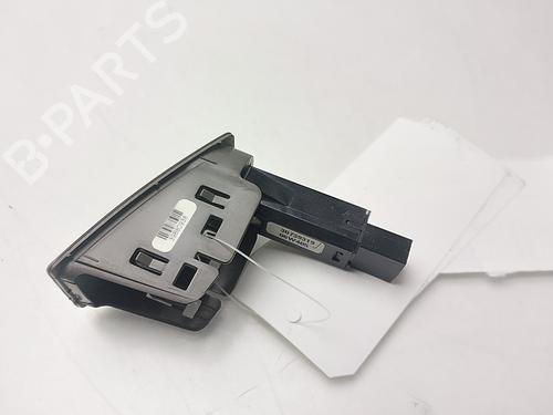 Warning switch VOLVO XC90 I (275) D5 AWD | BP31982134I22