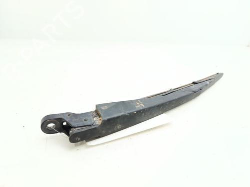 Used Rear windshield wiper arm PEUGEOT 3008 II SUV (MC_, MR_, MJ_, M4_) [2016-2025]  28125203