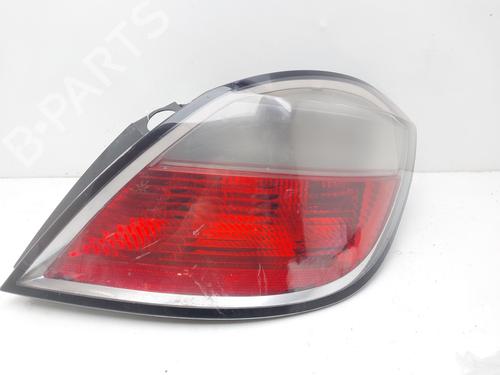 Used Right taillight OPEL ASTRA H (A04) 1.7 CDTI (L48) (100 hp) 16166255