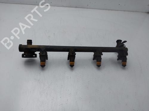 Used Injection rail RENAULT SCÉNIC I MPV (JA0/1_, FA0_) 1.6 (JA00, JA16, JA15, JA19, JA1V, JA2B, JA2C, JA0B,... (107 hp) 32411232