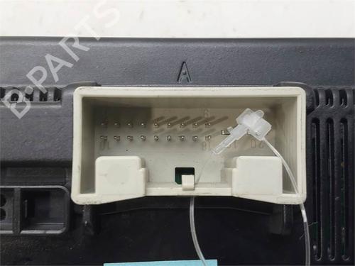 Climate control VW GOLF VI (5K1) | BP38301359I5 - Image 4