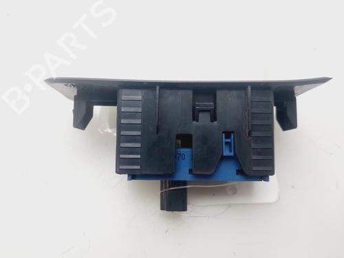Left rear window switch TOYOTA VERSO (_R2_) | BP31978967I29