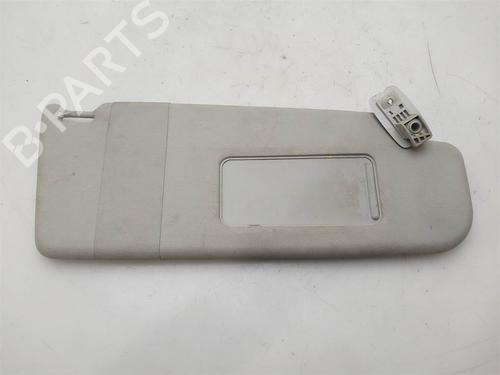 Used Right sun visor Right sun visor 38317618 38317618