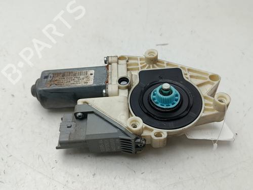 Used Left front window motor CITROËN XSARA PICASSO (N68) 1.6 HDi (90 hp) 30270115