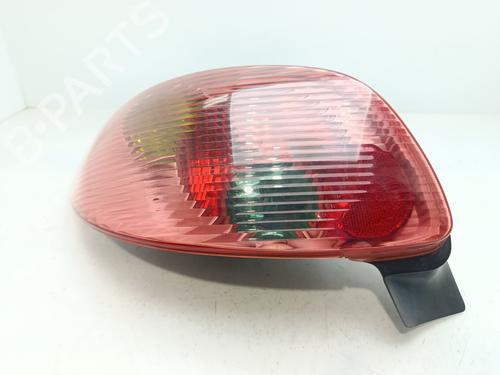 Used Left taillight Left taillight PEUGEOT 206 Hatchback (2A/C) 1.4 HDi eco 70 (68 hp) 33930218 33930218