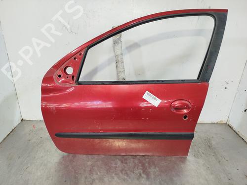 Used Left front door PEUGEOT 206 Hatchback (2A/C) [1998-2012]  32357932