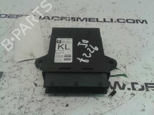 Used Comfort control module OPEL VECTRA C GTS (Z02) 2.0 DTI 16V (F68) (101 hp) 2869121