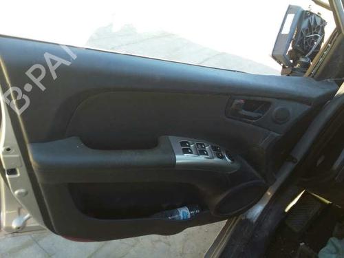 Left front driveshaft KIA SPORTAGE II (JE_, KM_) 2.0 i 16V | BP2875272M38