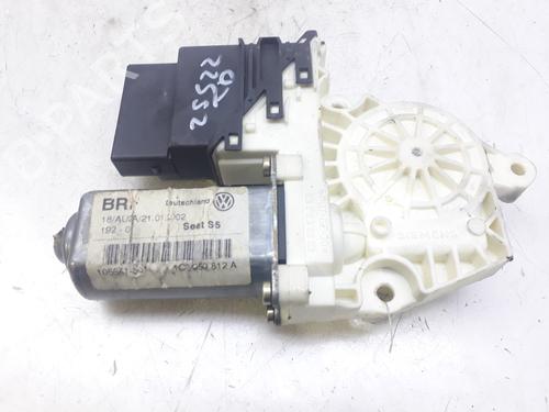 Used Right rear window motor SEAT LEON (1M1) [1999-2006]  8291372